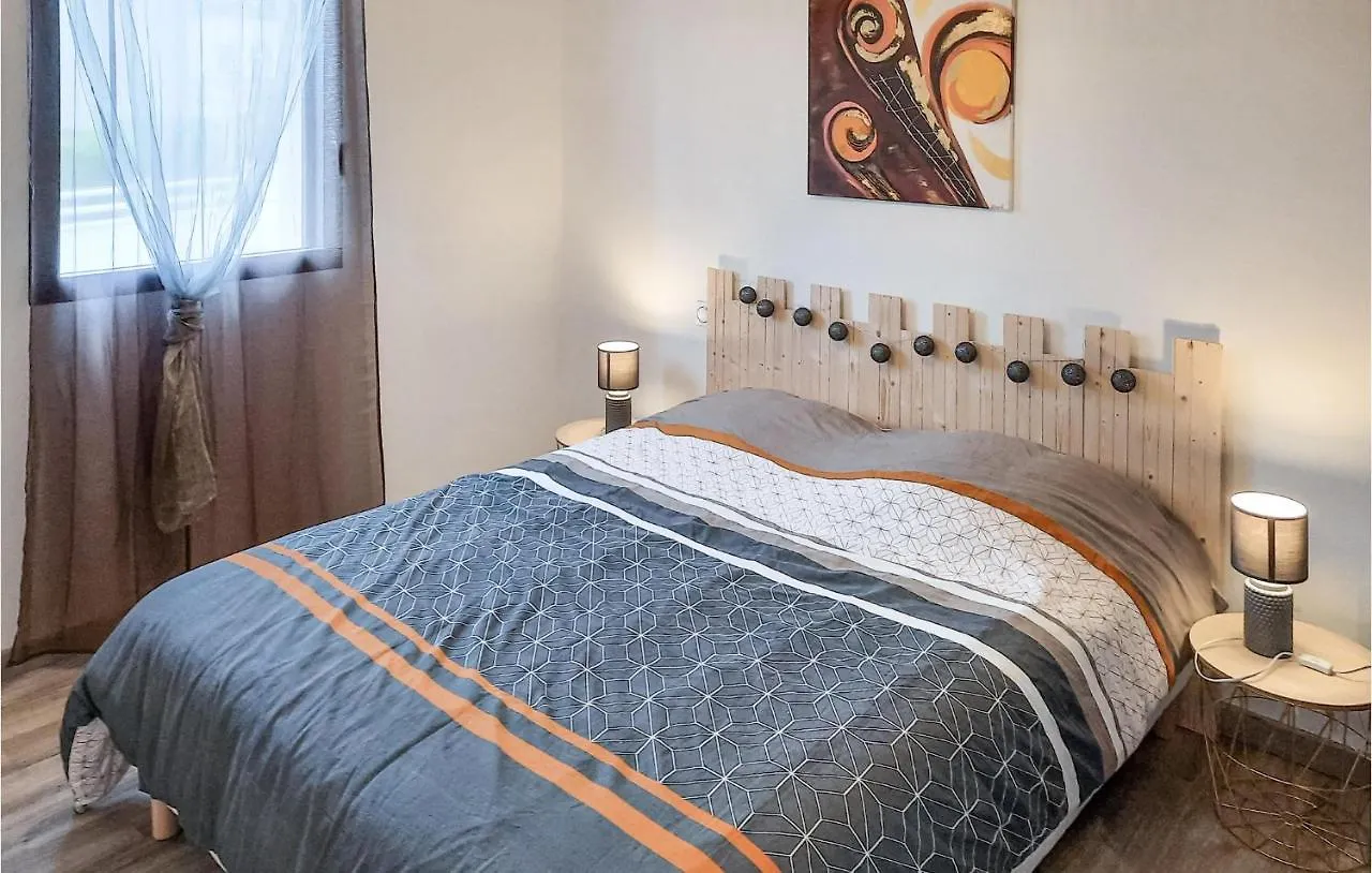Holiday home 3 Bedroom Awesome Home In Plouguerneau France